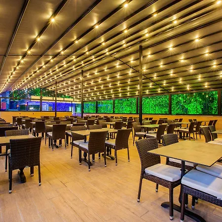 Royalisa Otel 3*