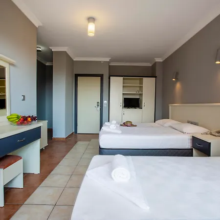 Royalisa Otel 3*
